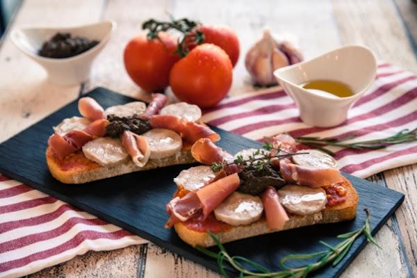 bocado solidario de silvia tortosa