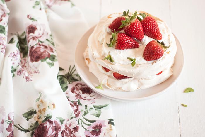 pavlova_fresa_nata_merengue_5