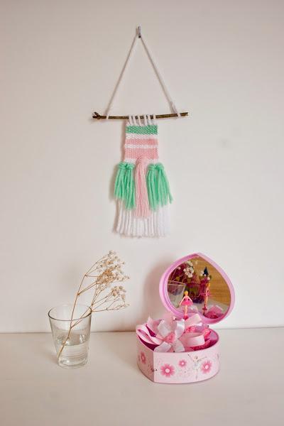 tejiendo en un telar diy13