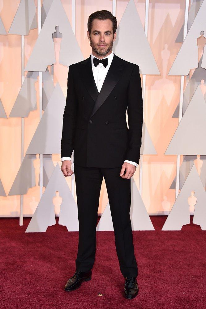 Chris_Pine gala oscars 2015