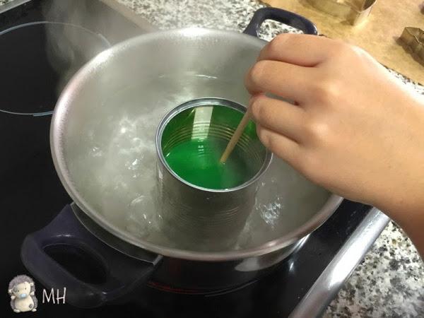 Frabricación de velas con plastidecor