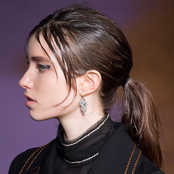 Los peinados mas in para esta primavera-verano efecto sucio