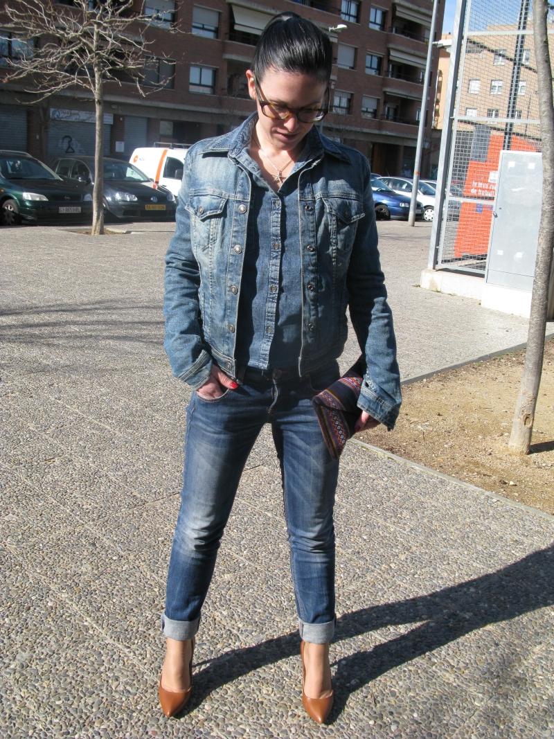 06. outfit jeans en blog de fitness