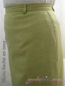 Patron de Costura de una Falda Fina tipo sastre con forro para Dama Modelo MJ3324F