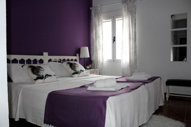 Habitación morada1