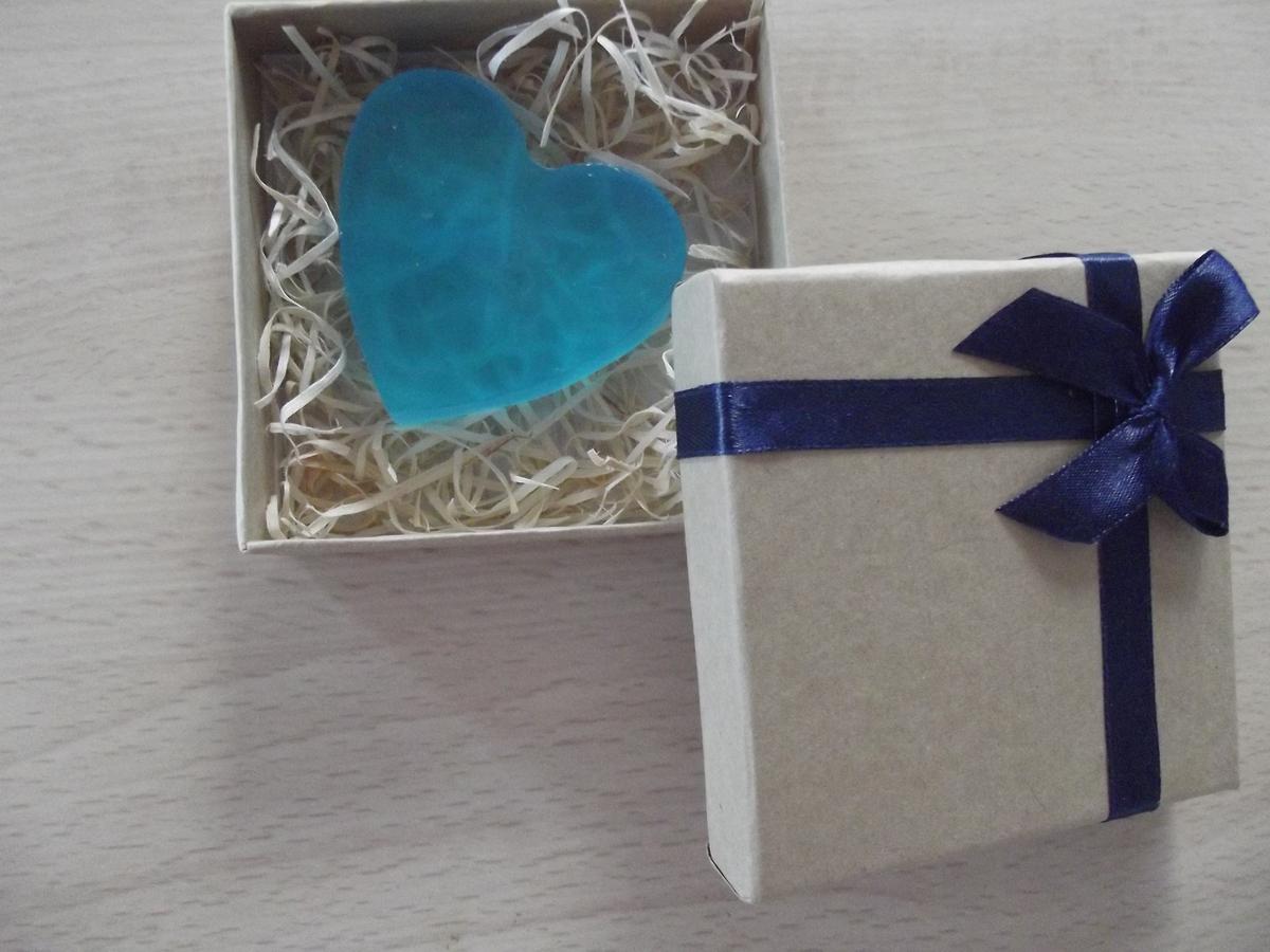 Caja para jabón artesano con forma de corazón