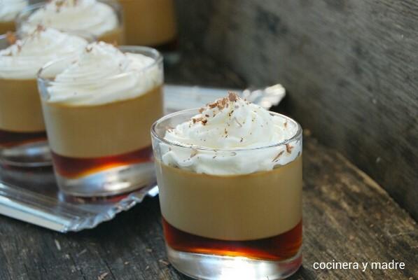 panna-cotta-de-cafe-con-gelatina-de-caramelo p1