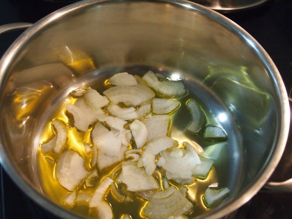 crema coliflor con hojas