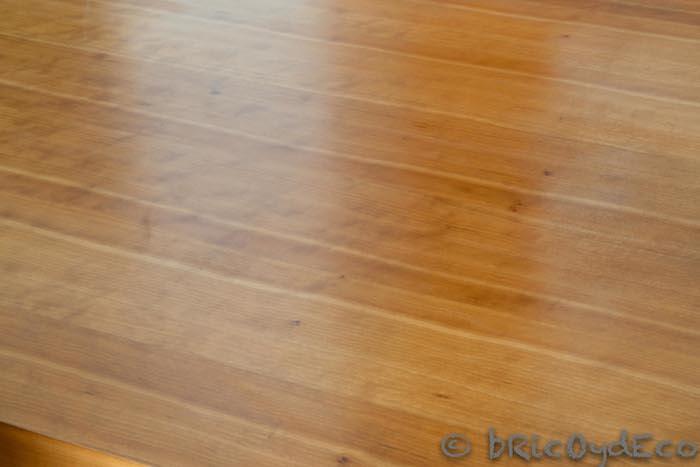 como-restaurar-una-mesa-de-madera