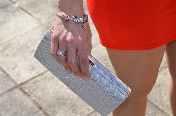 combinar_vestido_rojo_mibolsillodetrapillo