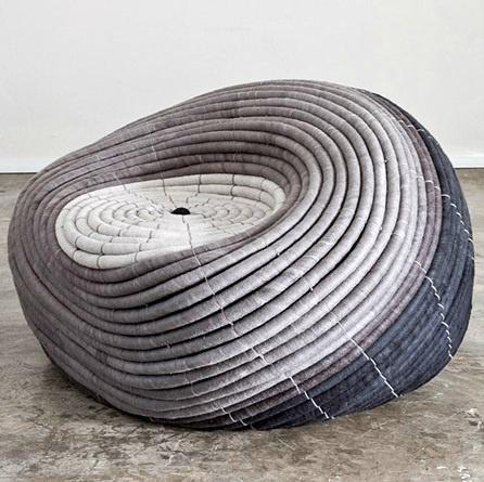 Diseño de muebles -Ndebele Chair Ronel Jordaan