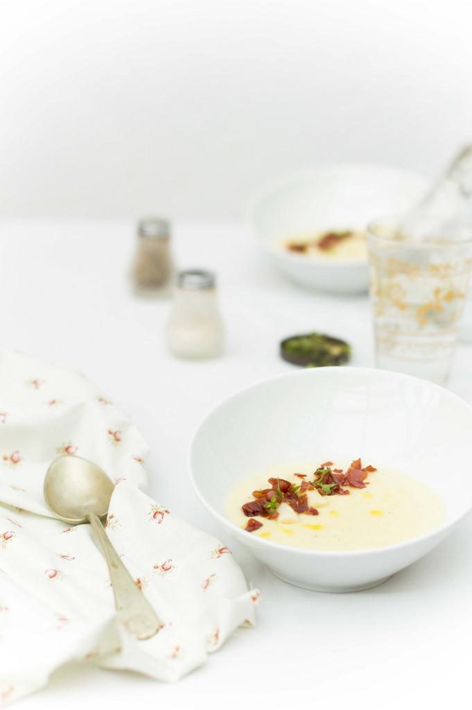 Crema de espárragos blancos