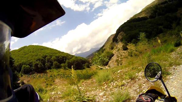 DRZ400. Los balcanes Patarránicos. Trail forever. (V)