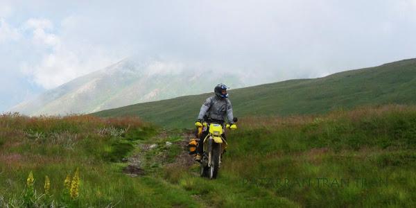 DRZ400. Los balcanes Patarránicos. Trail forever. (V)