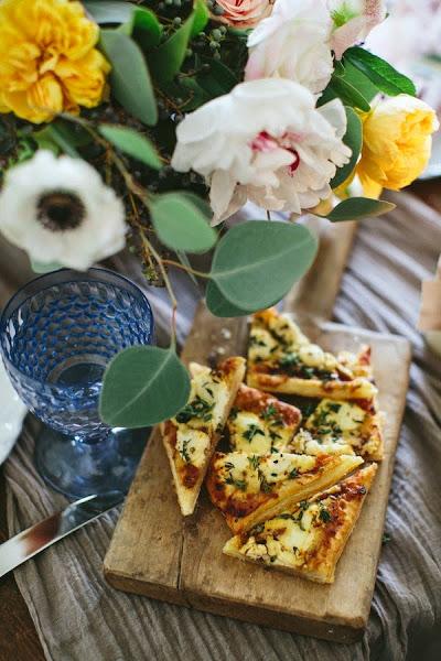 Mesa decorada para un brunch