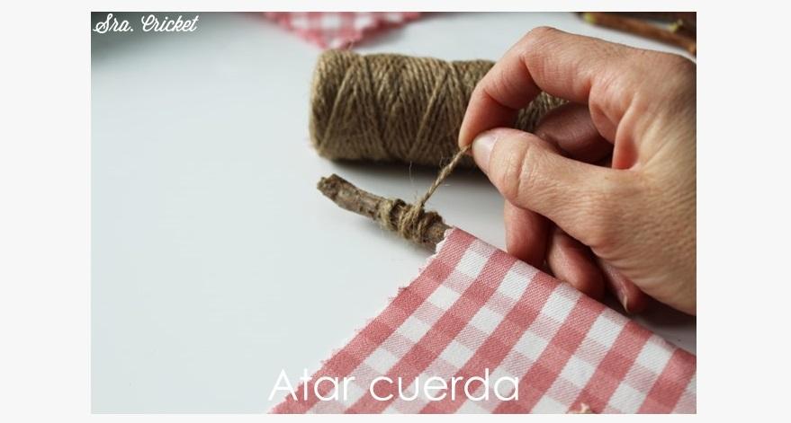 colocar cuerda en palo de banderin