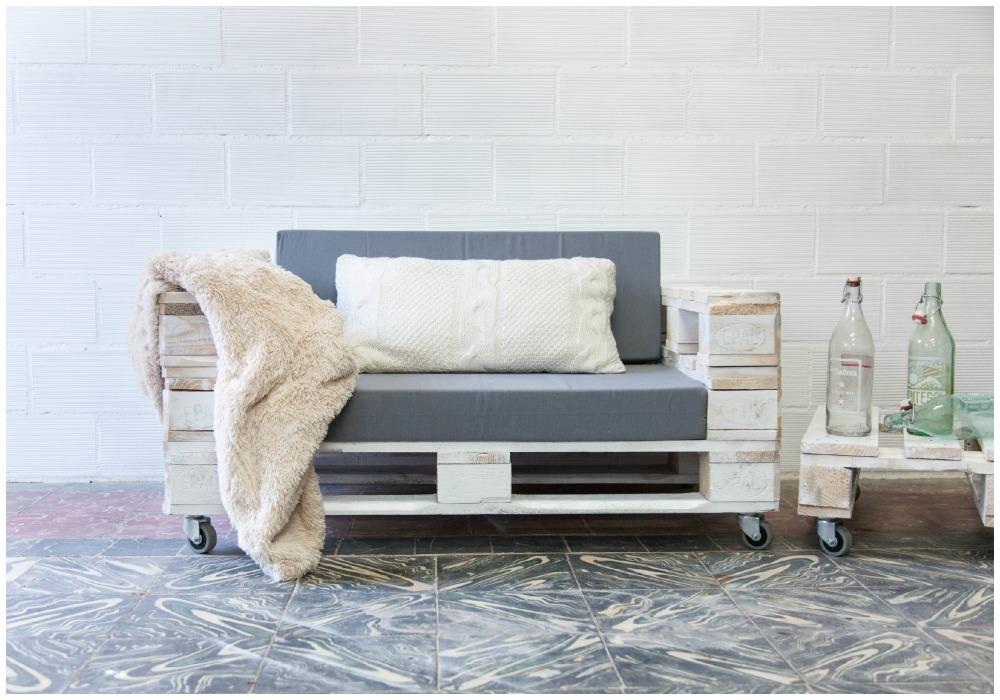 07-sofa-de-palets-almanzor-blanco