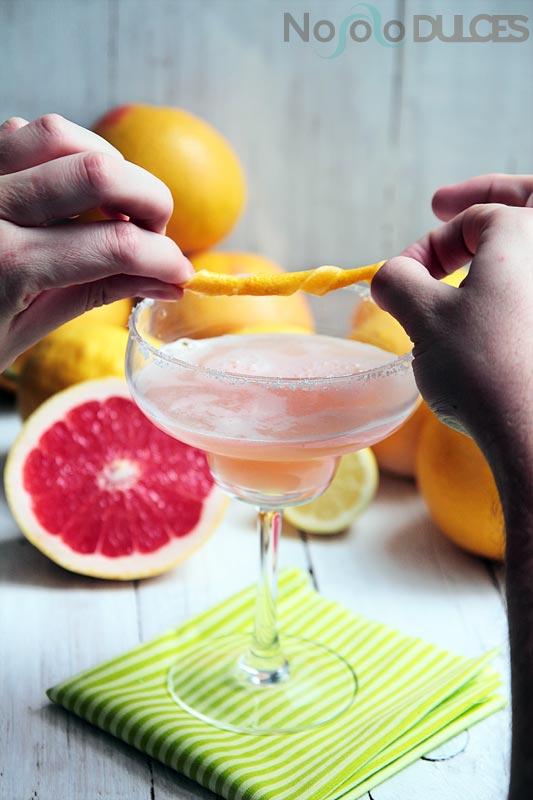 No solo dulces - Cockatil margarita de pomelo rosa