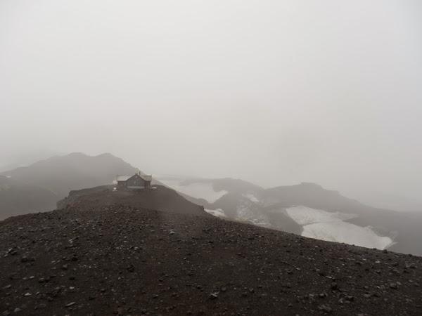 Imagen-del-refugio-de-Fimmvörduháls