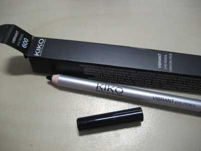 Delineador de ojos para la linea de agua