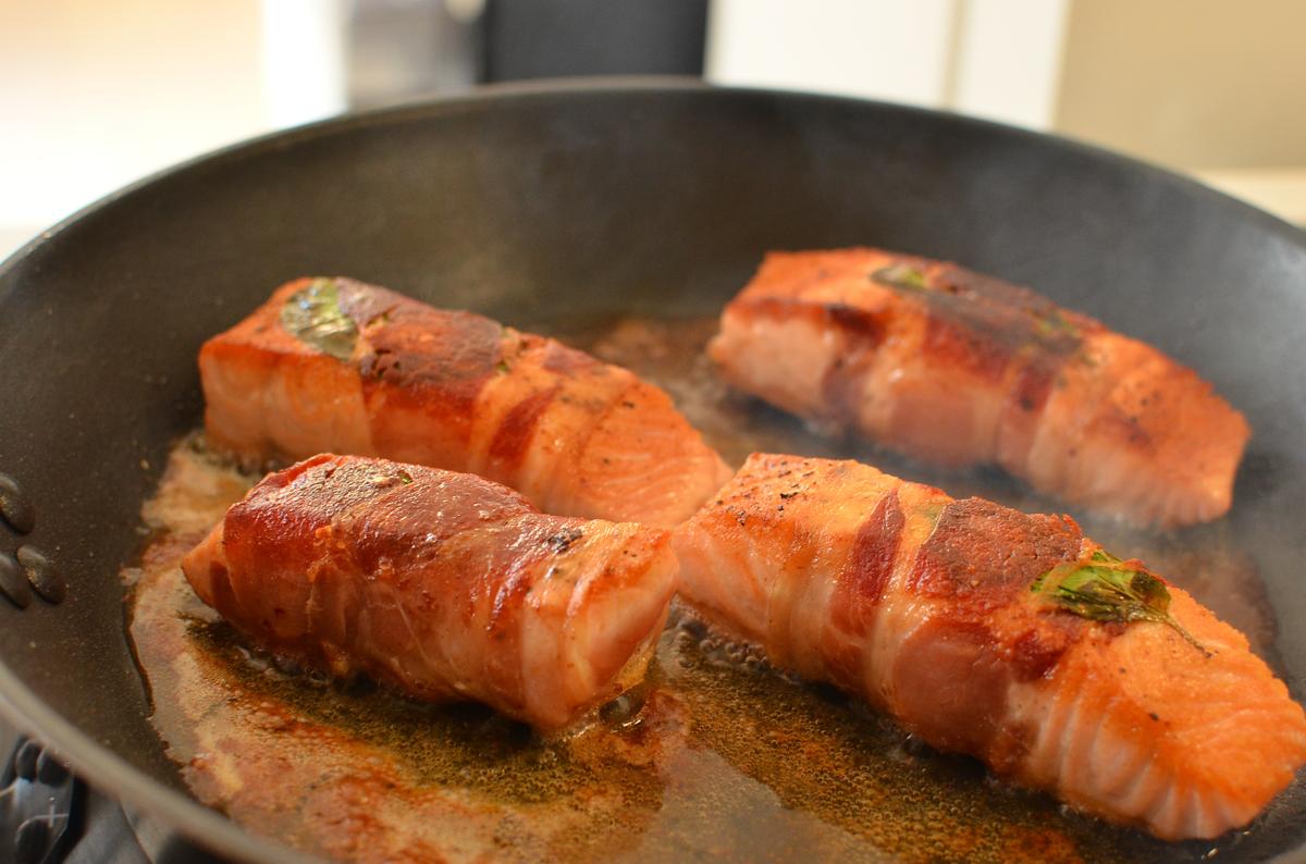 Saltimboca salmon jamon sarten