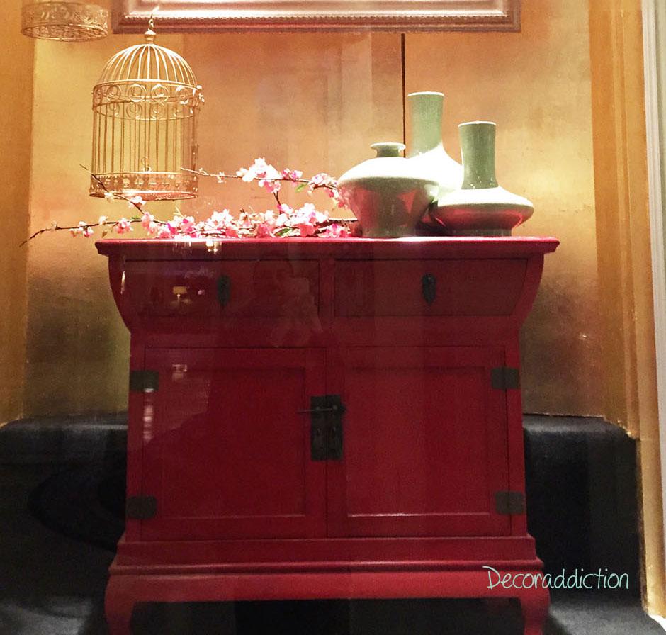 Un sushi bar en un rincón escondido - A sushi bar in a hidden nook_01