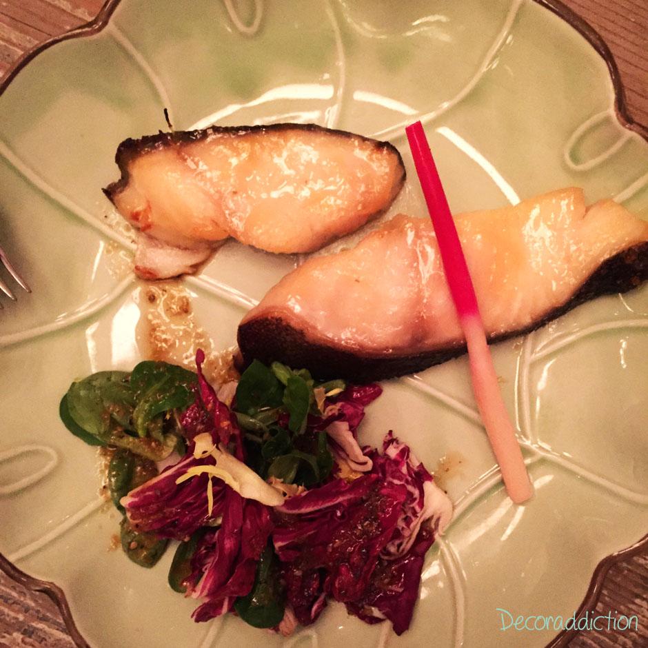 Un sushi bar en un rincón escondido - A sushi bar in a hidden nook_08