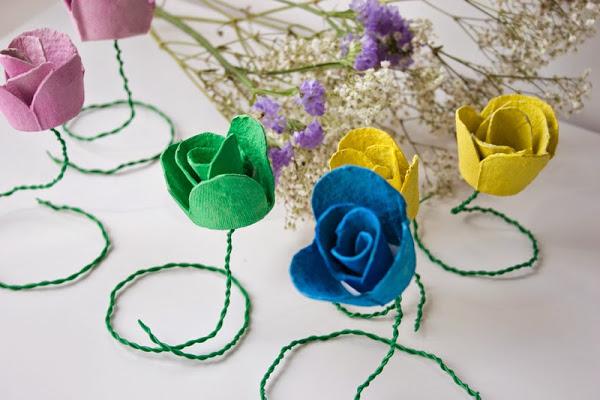 DiariodecoSpring: Diy flores con hueveras de cartón11