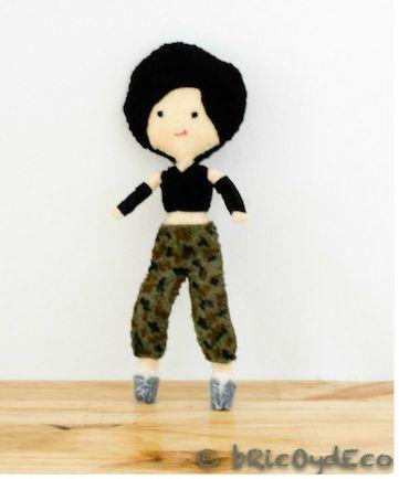 taller-de-fieltro-desde-cero-pintar-fieltro