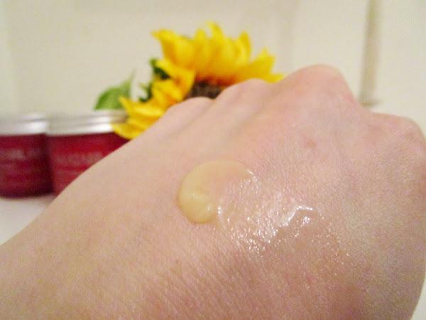 Reparadora de Manos y Uñas de MATARRANIA