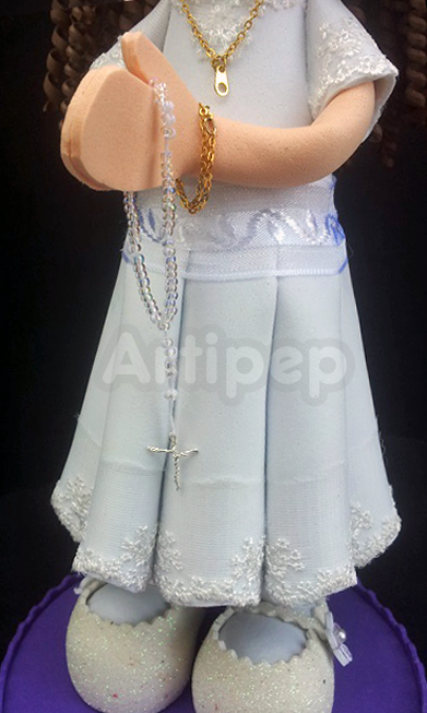 Fofucha niña comunión rosario