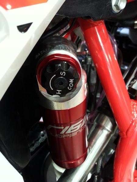 Beta X-Trainer y Beta RR 300. Dos motos de enduro. Dos conceptos.