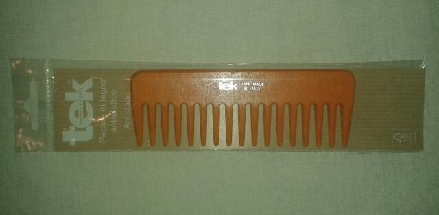 Peine de madera naranja Tek