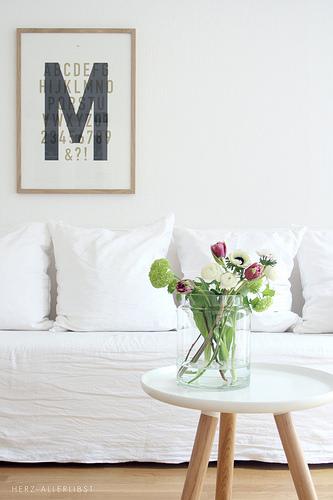 Flores de primavera en el salón