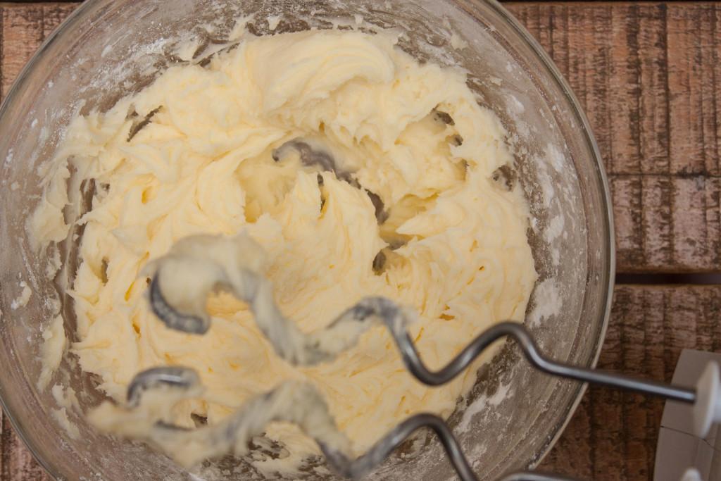 Añadir azúcar a galletas