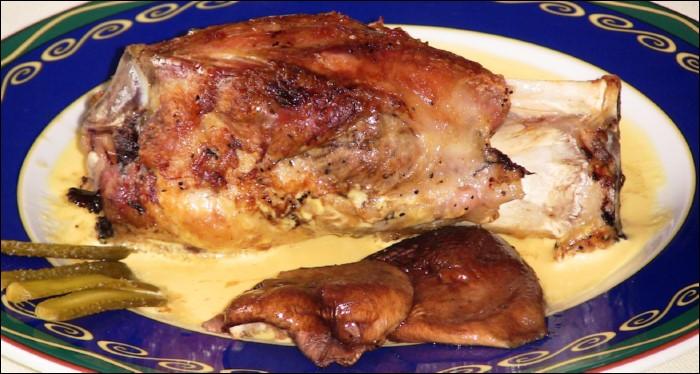 Codillo-con-salsa-Strogonoff-portada