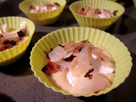 magdalenas-de-cebolla-y-queso-de-cabra-