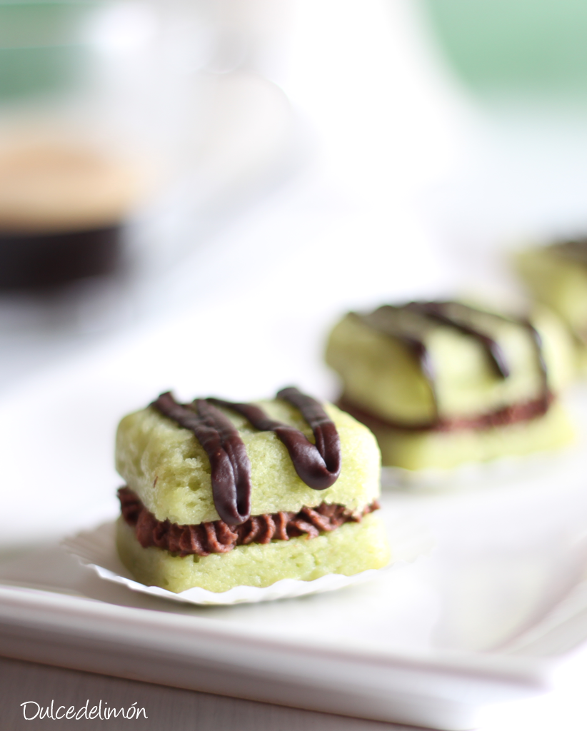 Bocaditos de aguacate y dos chocolates