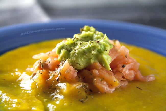 tartar salmon aguacate