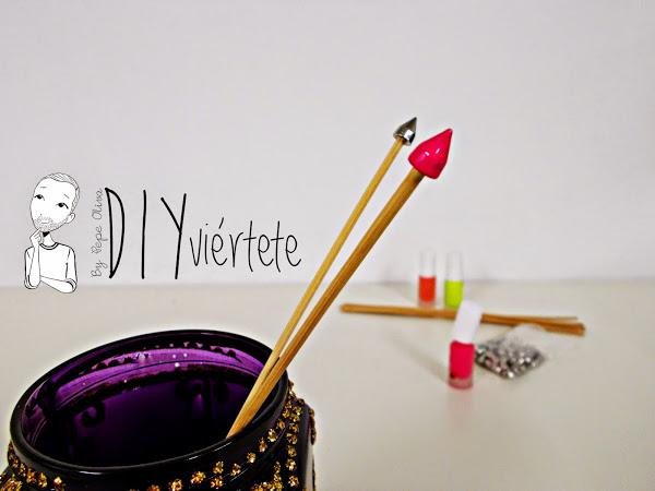 DIY-zapatillas-tunear-customizar-CHRISTIAN-LOUBOUTIN-zapatos-pinchos-esmaltes-pinta uñas-colores-5