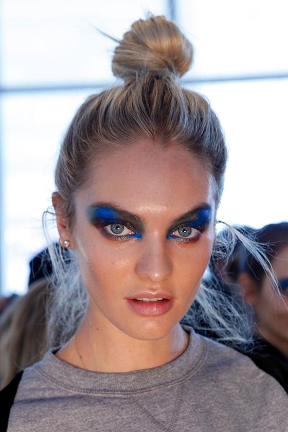 moño off duty modo alto