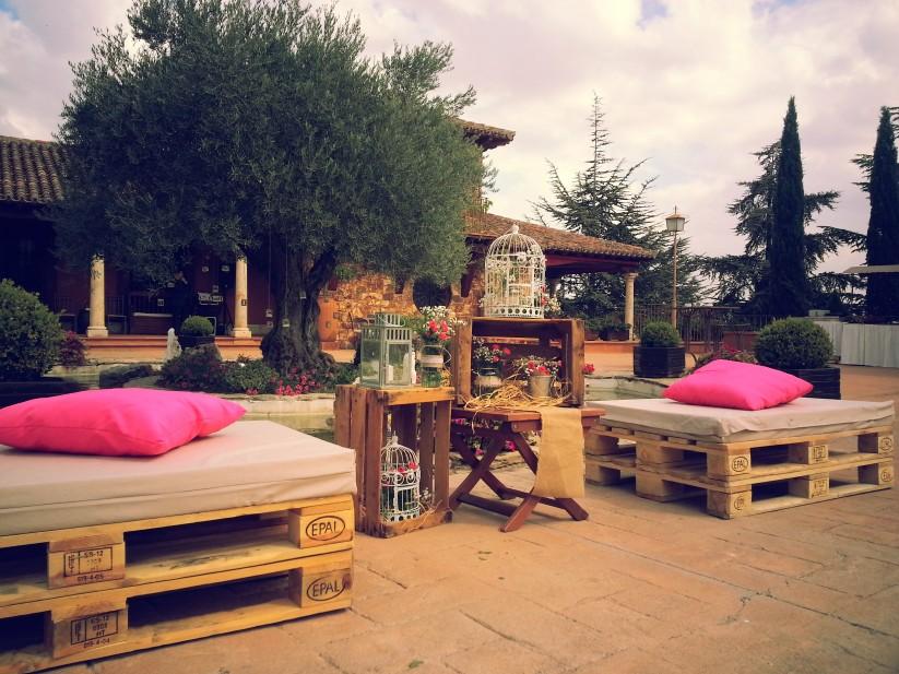 Cajas de fruta para decorar rincón de boda