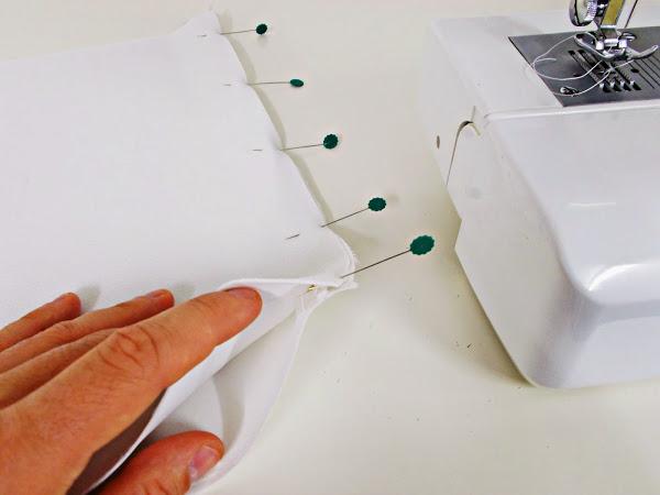 diy-costura-blogersando-abril 2015-clutch-cartera-leyendas-santa lucia-ojos-vista-modistas5