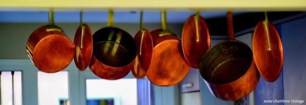 www.annecharriere.com, anne charriere vintage, kitchen rack pots,