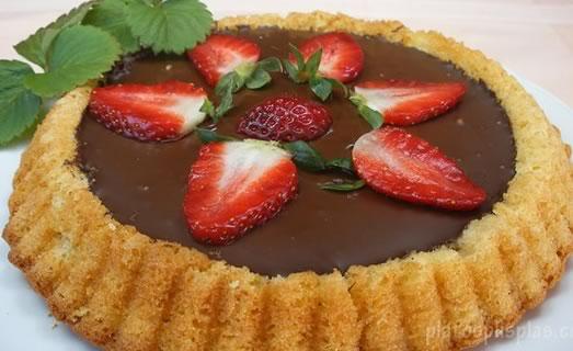 Tarta de chocolate y avellanas