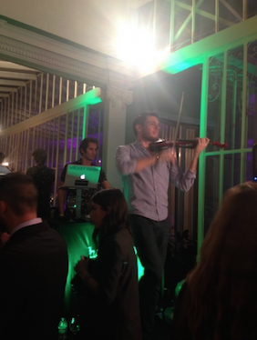 DJ acompañado al violín, música de boda Wedding planner Madrid