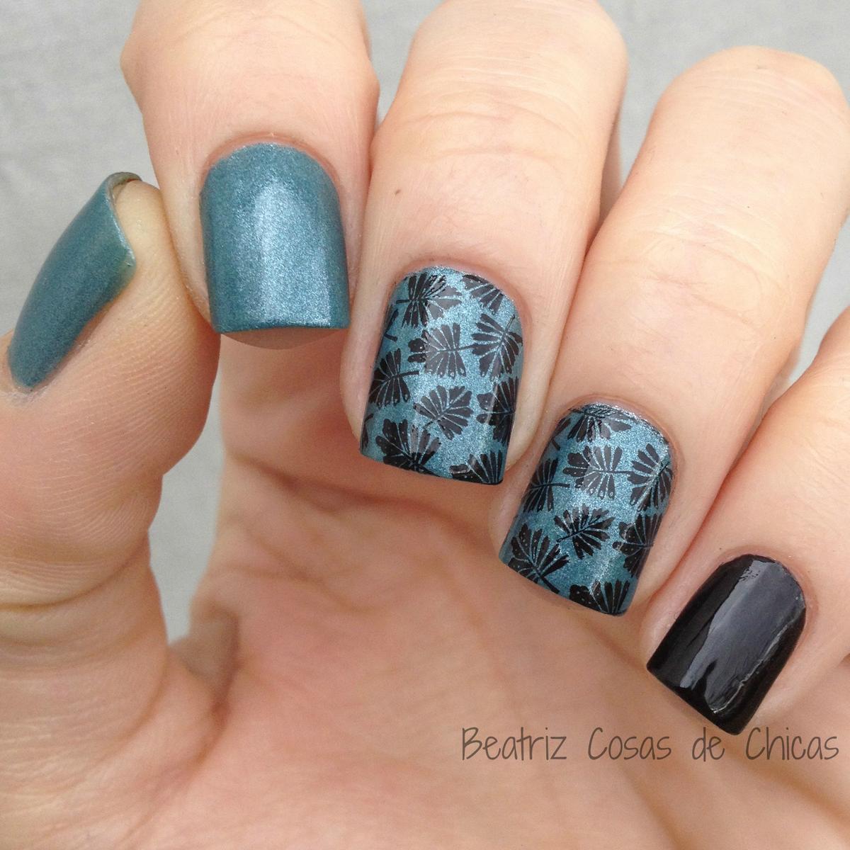 CND Vinylux y Bundle Monster Secret Garden.5