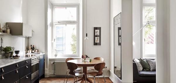 Ultimas tendencias en cocina, mobiliario gris y encimera de mármol