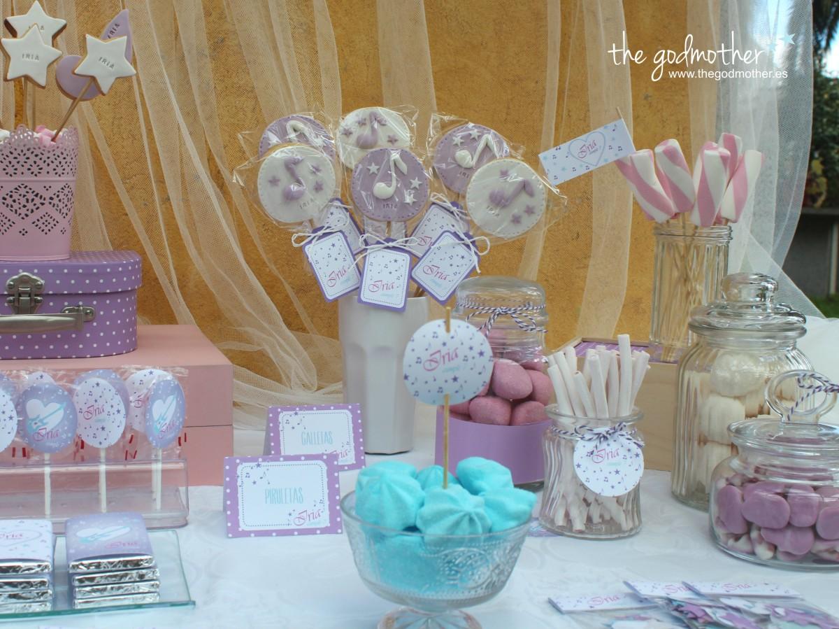 MESA DULCE VIOLETTA - CUMPLEAÑOS TEMÁTICO VIOLETTA - MESA DULCE EN VIOLETA Y BLANCO - MESA DULCE TEMATICA MUSICA- CUMPLEAÑOS VIOLETTA 4