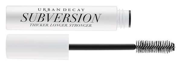 Pestañas largas y gruesas